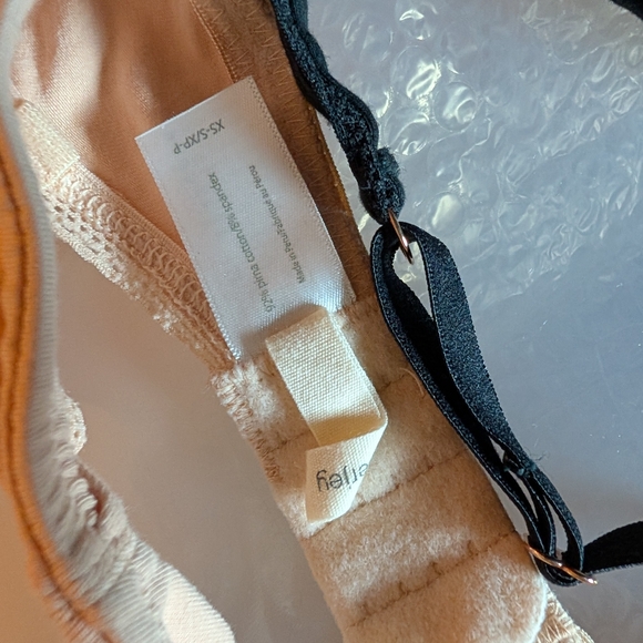 Eberjey Women's Bra Lot - Picture 3 of 8